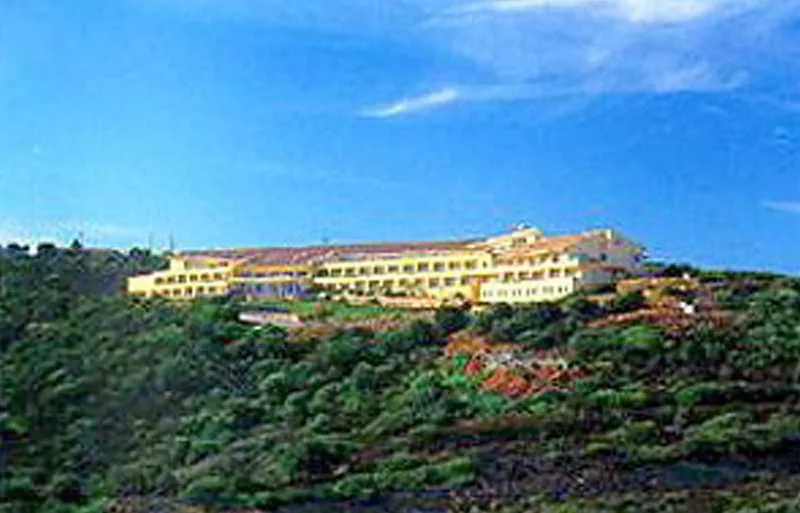Hotel Luna Lughente Olbia 4*,