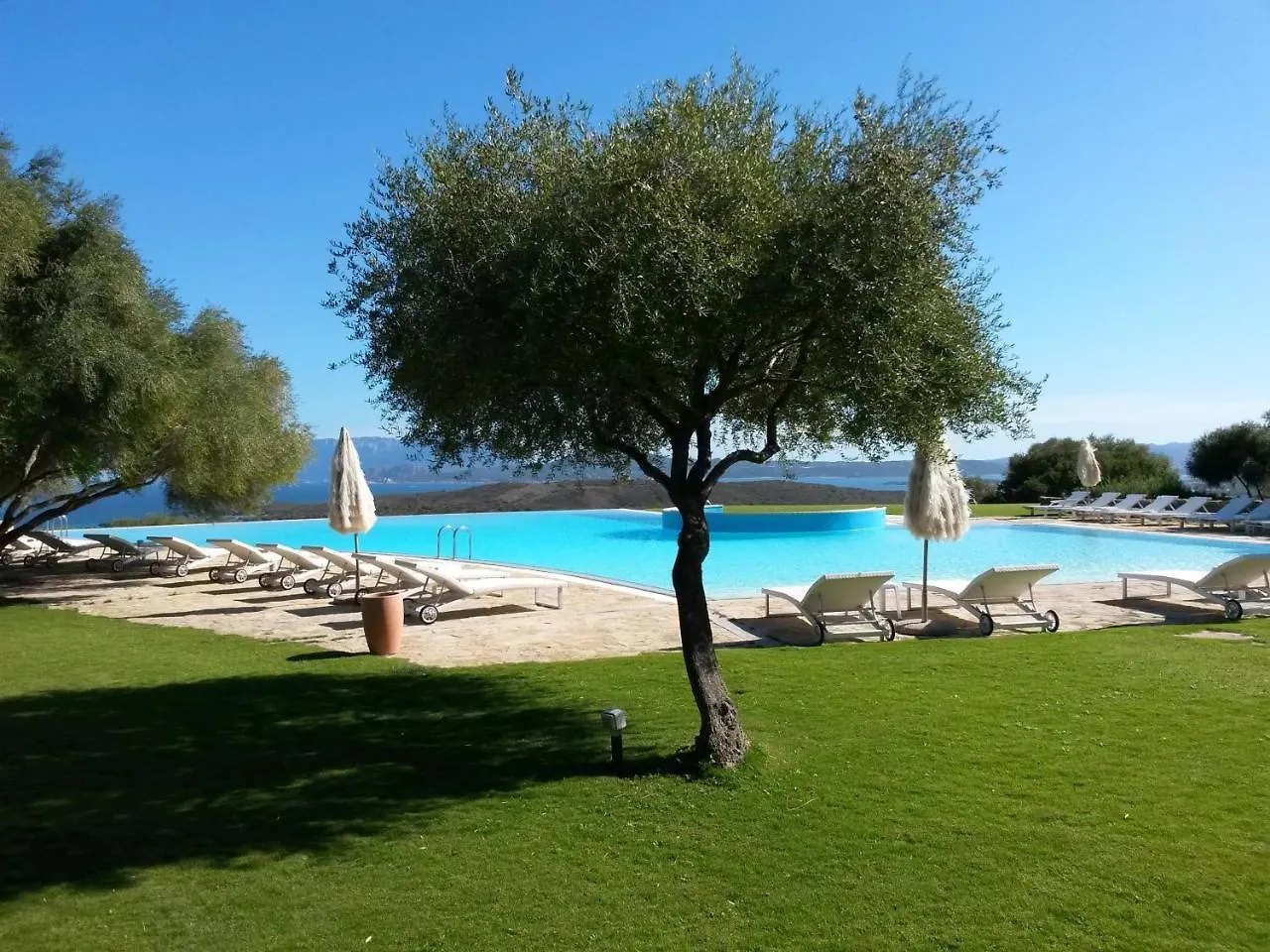 Hotel Luna Lughente Olbia 4*,  Italy