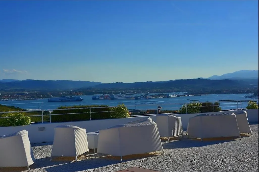 Hotel Luna Lughente Olbia 4*,  Italy